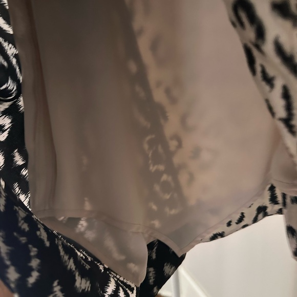 ALC Natalie asymmetrical skirt - size 6 - Picture 8 of 9